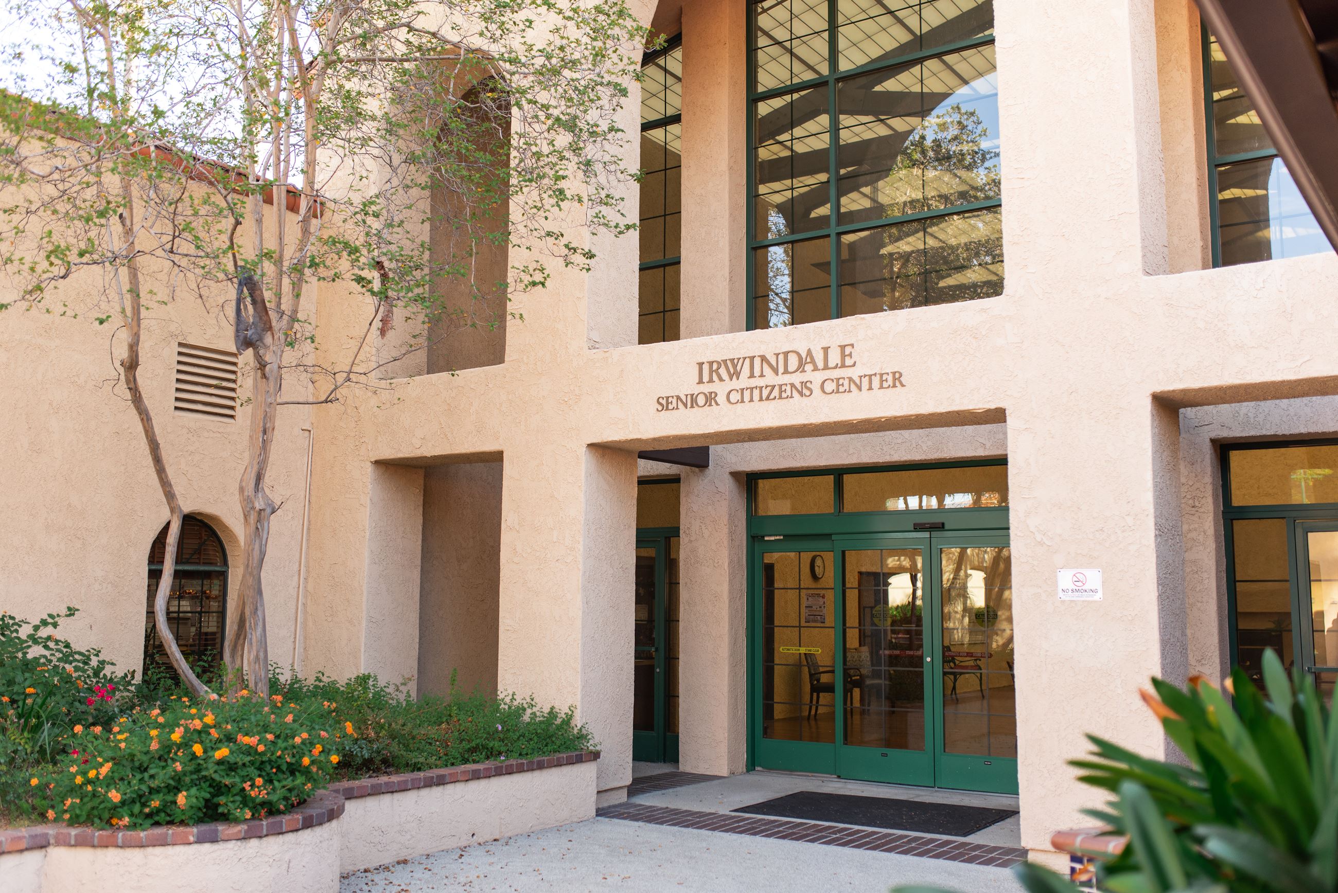 Picture of the front of the Irwindale Senior Center building